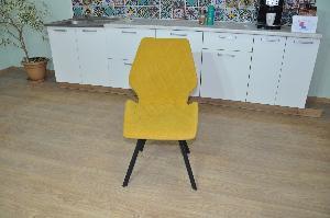 Стул Ч черный/велюр Горчица