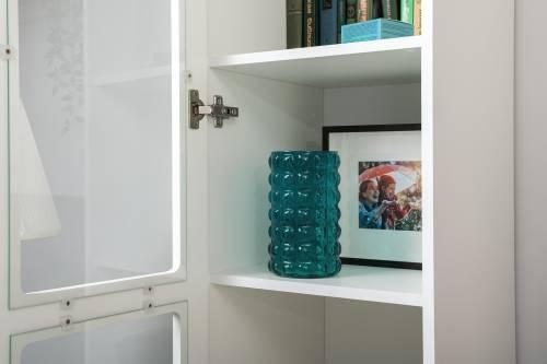 Остин Шкаф-витрина 16.394.03 белый/дуб золотой