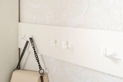 Октава Вешалка 15.14.02 Белый шагрень